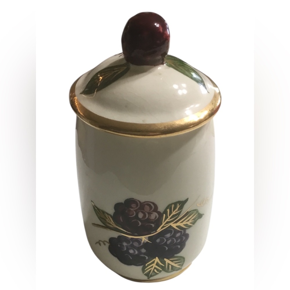 Vintage Knotts Berry Farm Jar with Lid